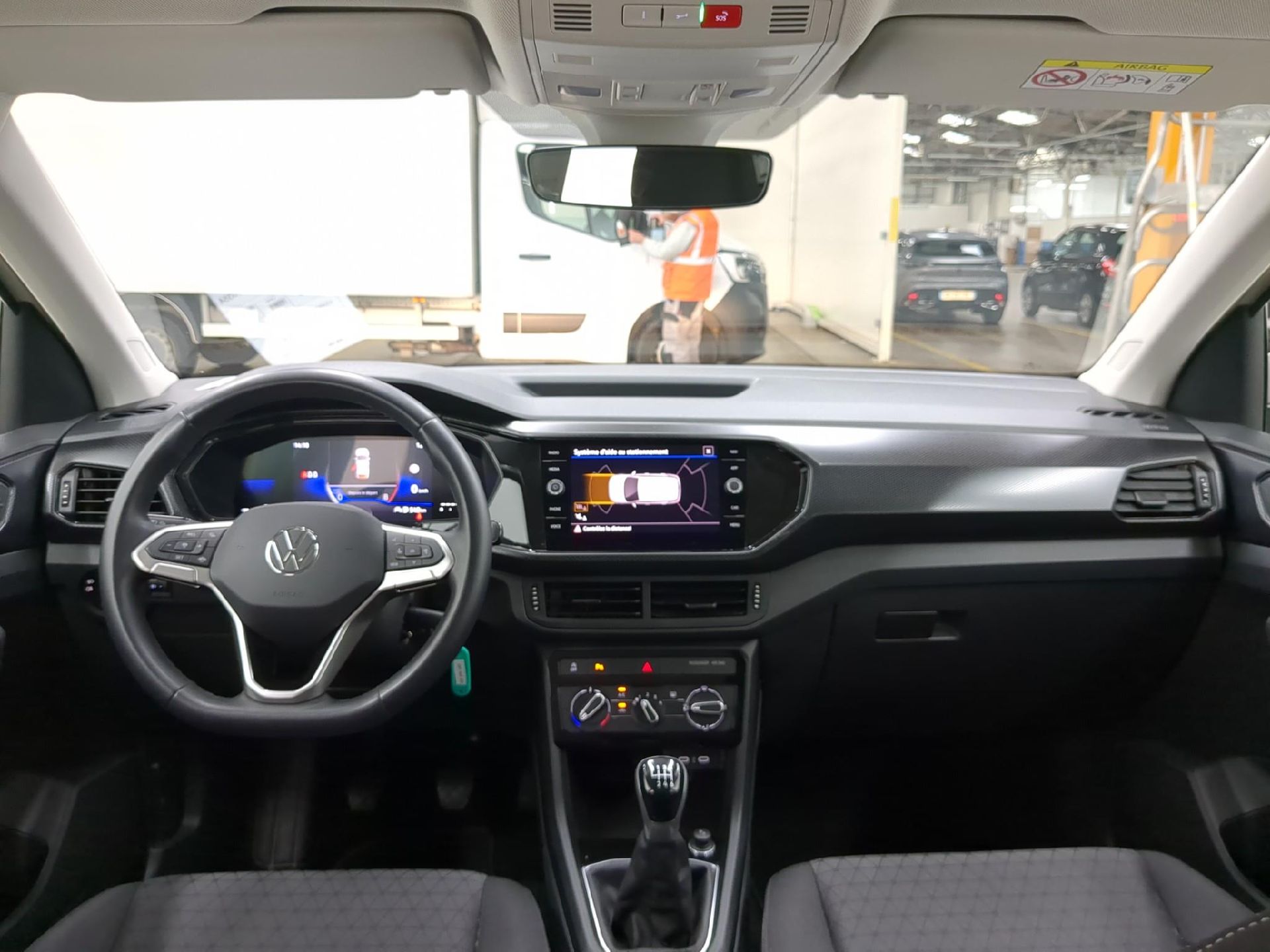 VOLKSWAGEN T-cross / 2018 / 5P / SUV 1.0 TSI 110ch Active(SP) photo