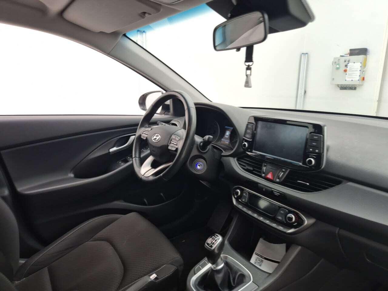 HYUNDAI i30 Wagon 1.4 T-GDI Comfort photo