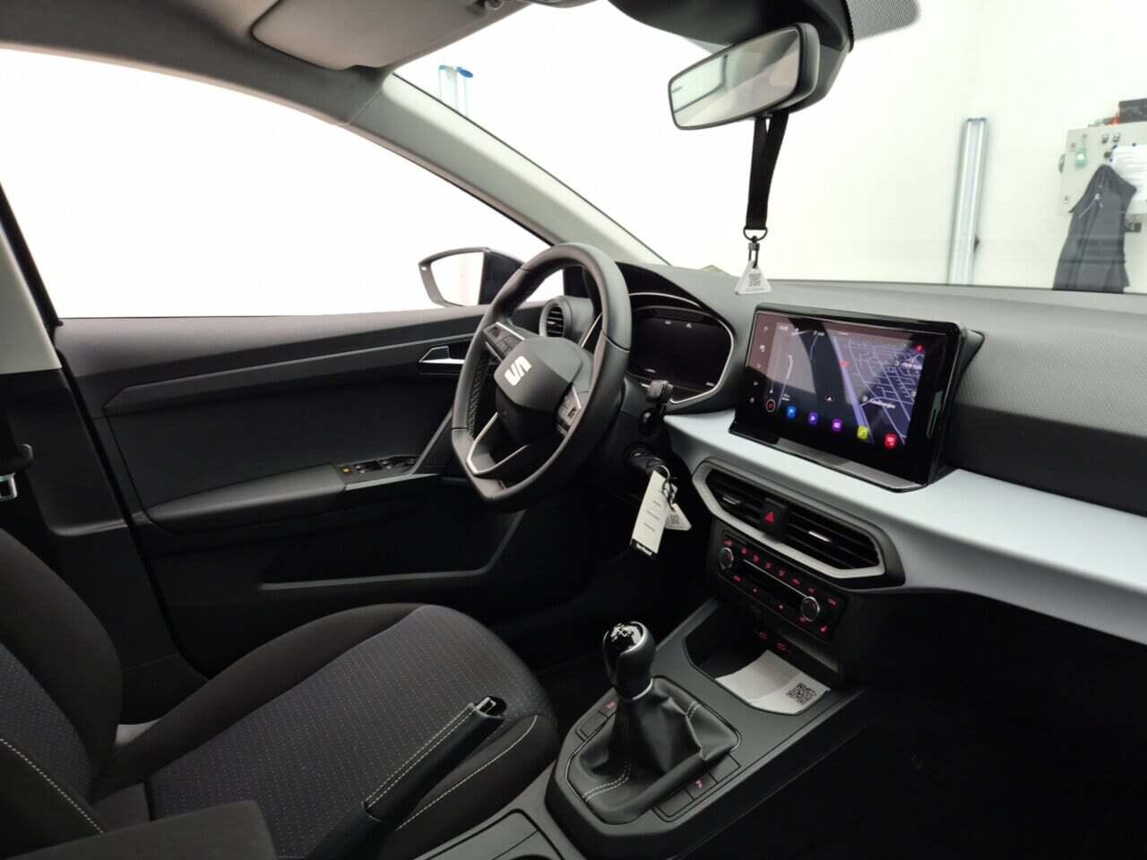 SEAT Ibiza 1.0 EcoTSI Style Business Inte photo