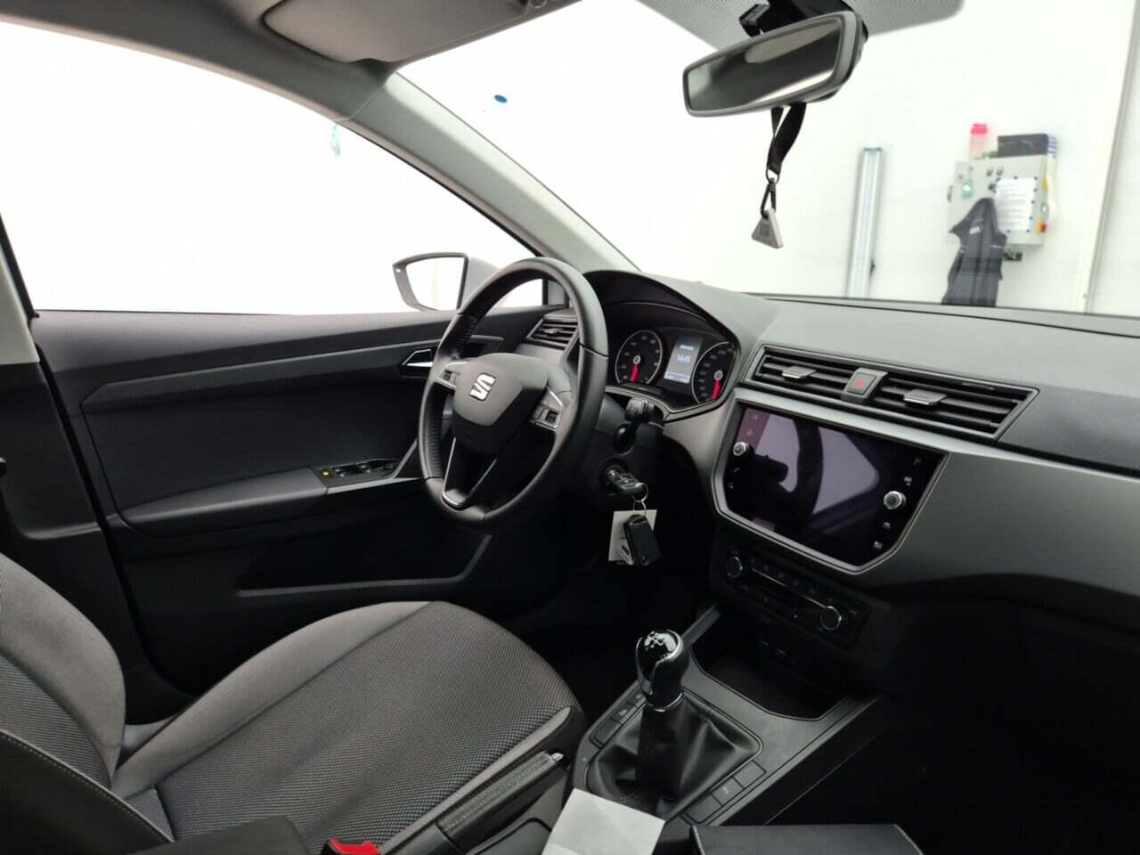 SEAT Ibiza 1.0 TSI Style Business Intense photo