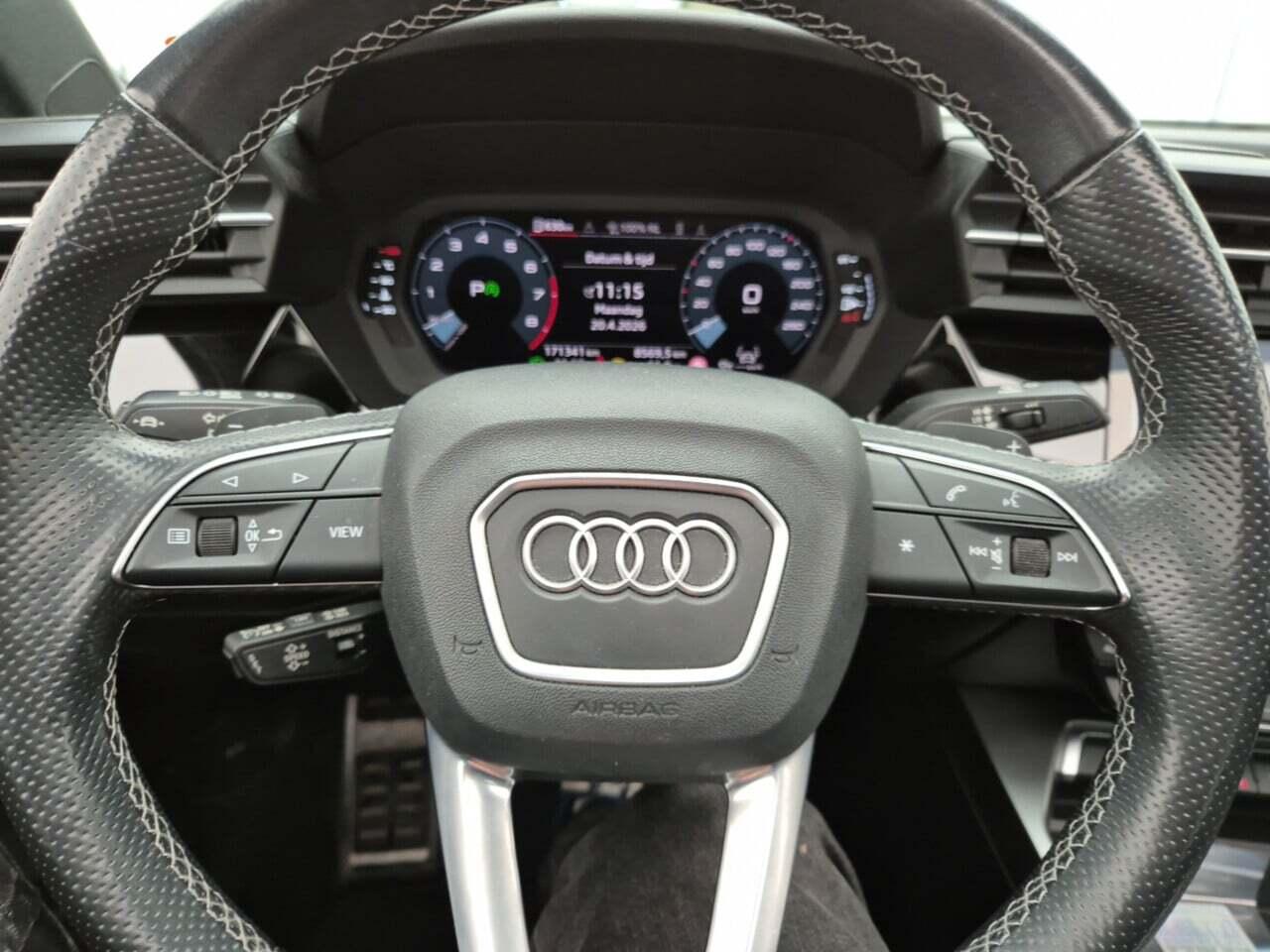 AUDI A3 Limousine 30 TFSI S-Edition S-Tronic photo