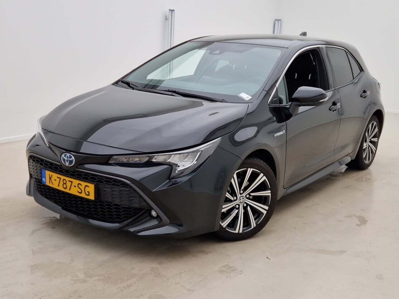 TOYOTA COROLLA 1.8 Hybrid Business Plus AUT.
