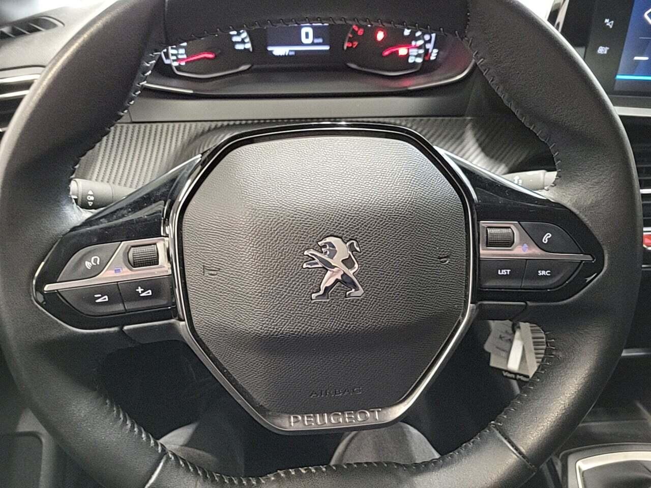 PEUGEOT 208 1.2 PT. Active photo