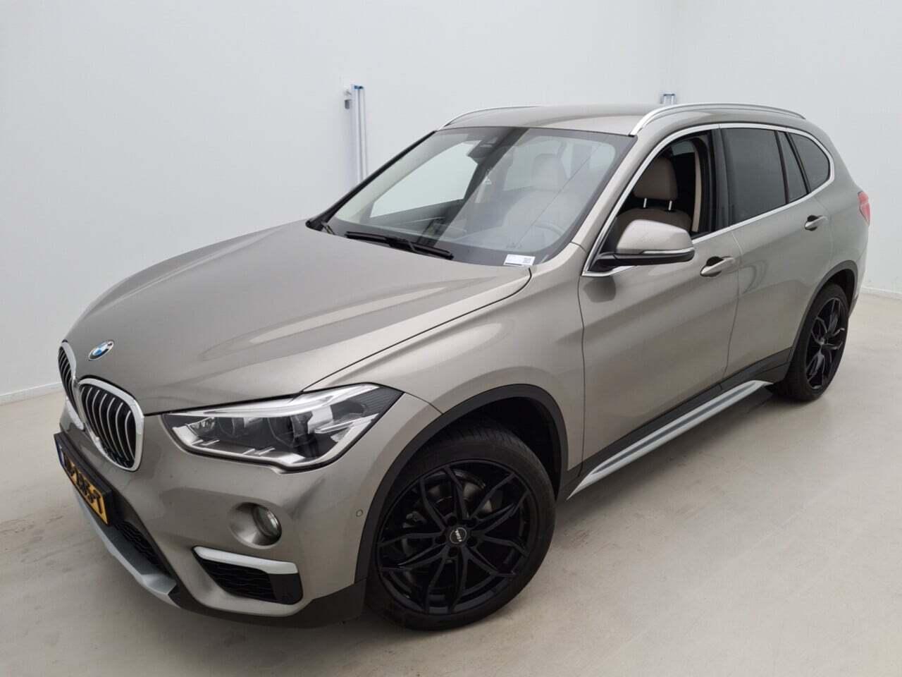 BMW X1 sDrive16d Hi.Ex.Ed.