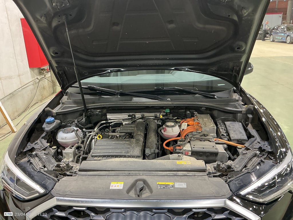 AUDI Q3 Sportback 1.4 45 TFSI E S TRONIC photo