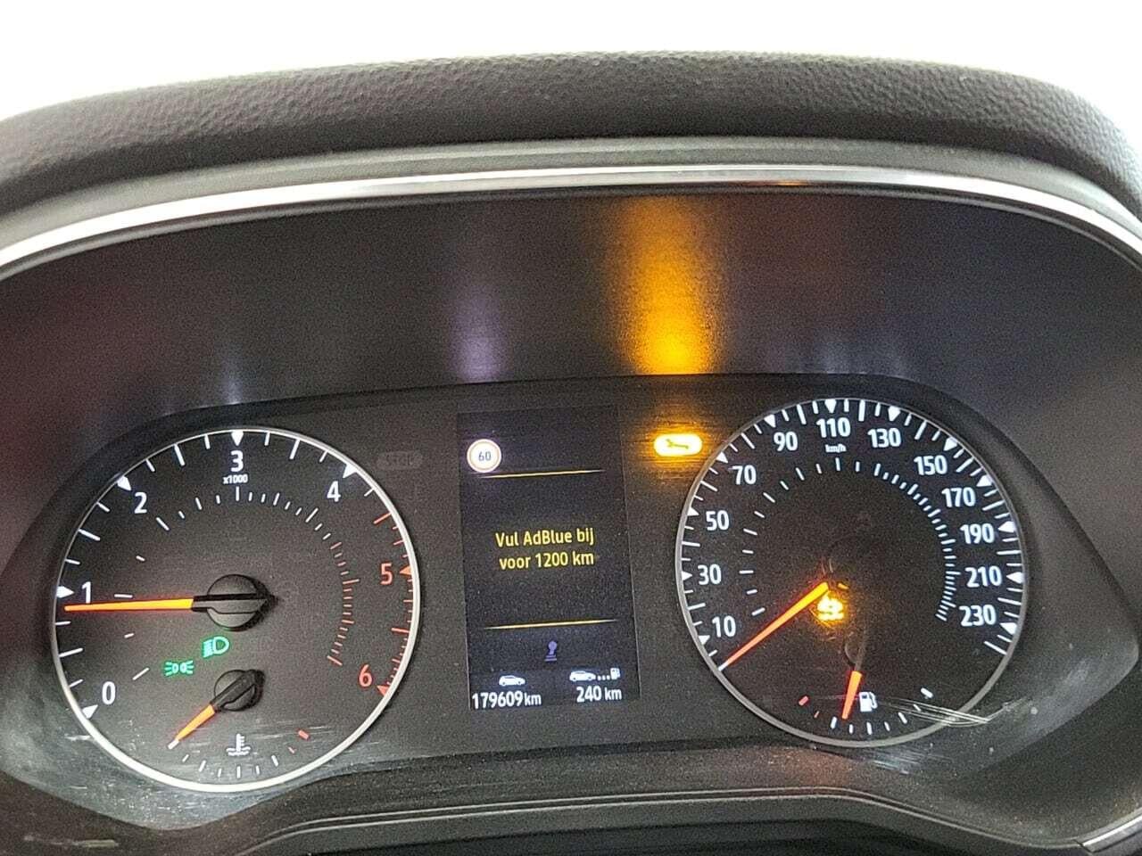 RENAULT CLIO 1.5 dCi Zen photo