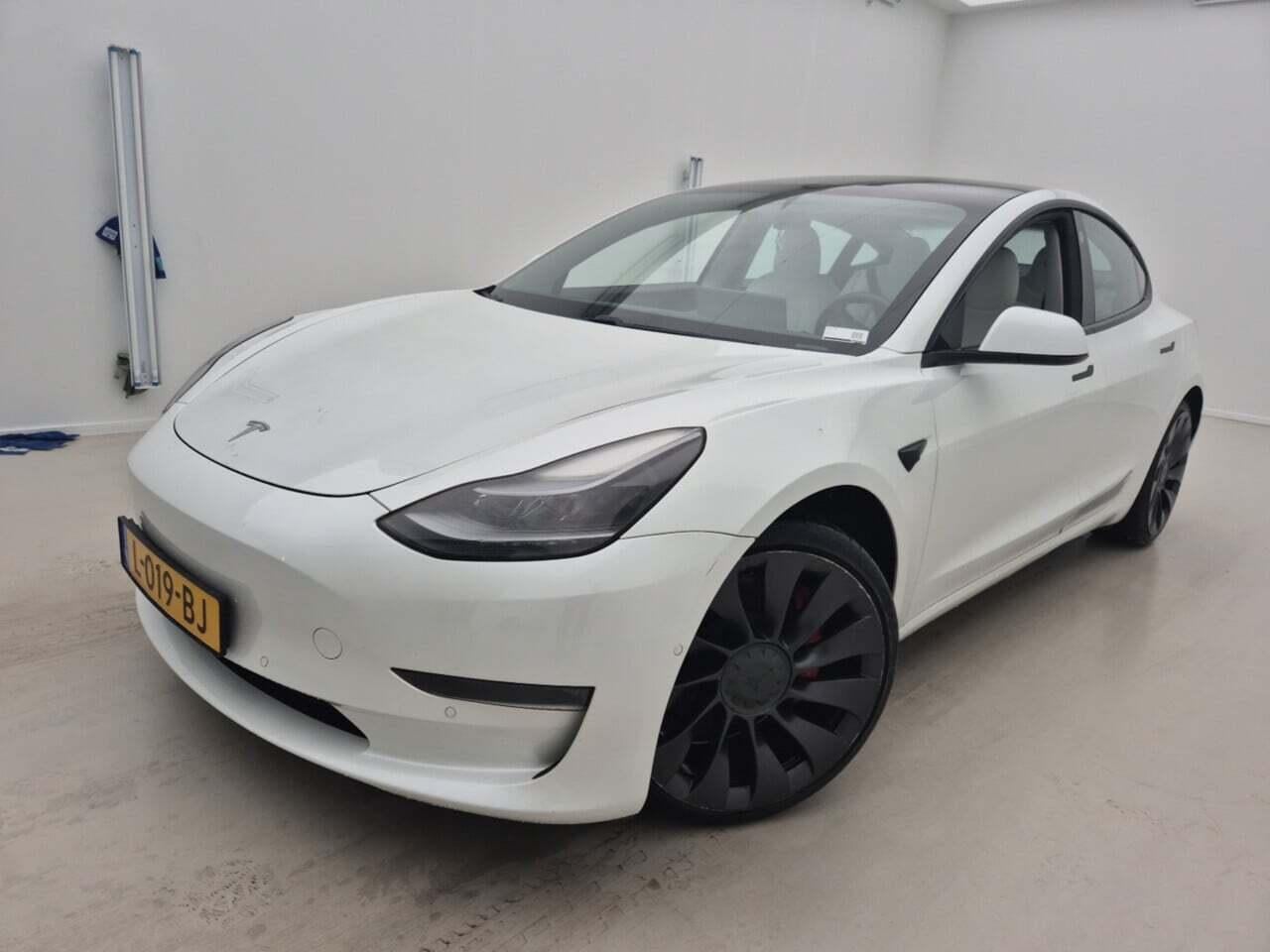 Tesla Model 3 Performance AWD75kWh