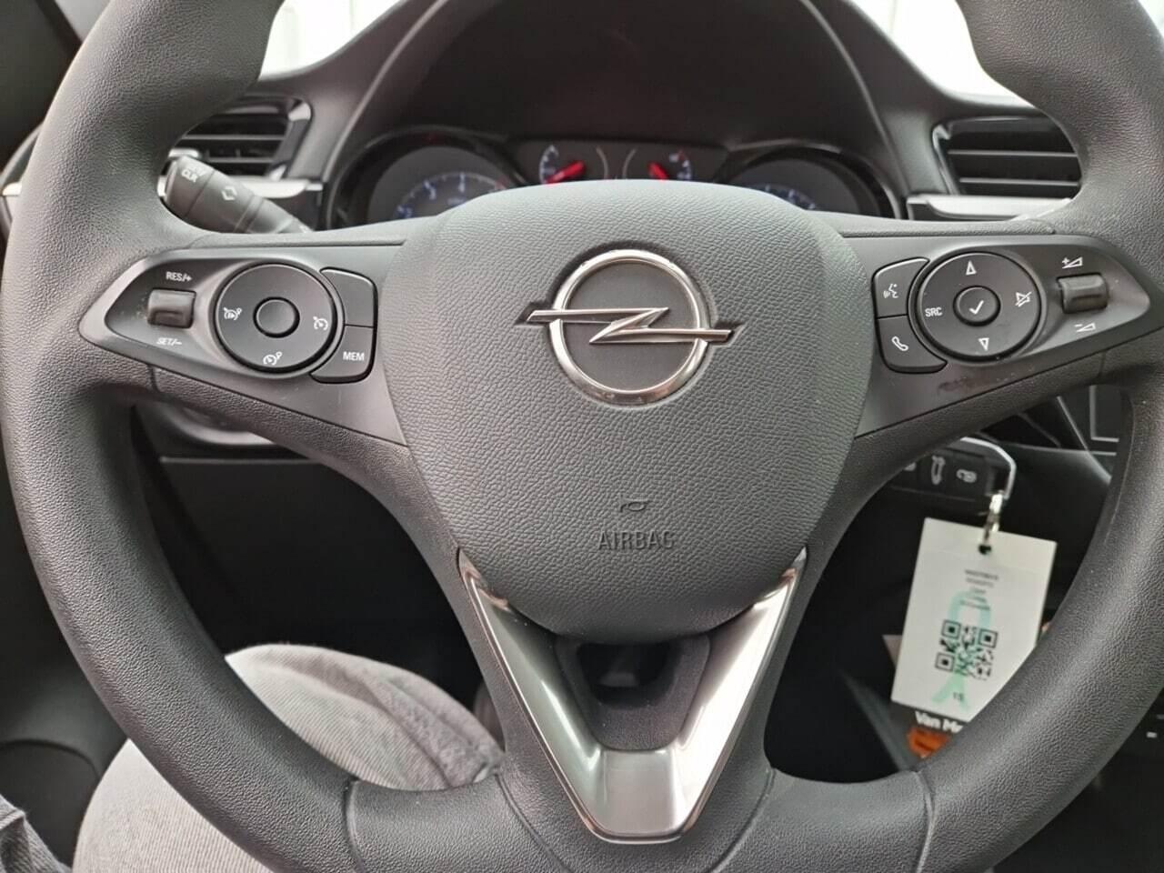 OPEL Corsa 1.2 Edition photo