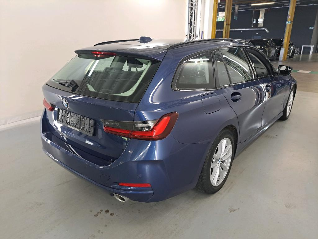 BMW 3 SERIES TOURING 2.0 318D (100KW) TOURING photo