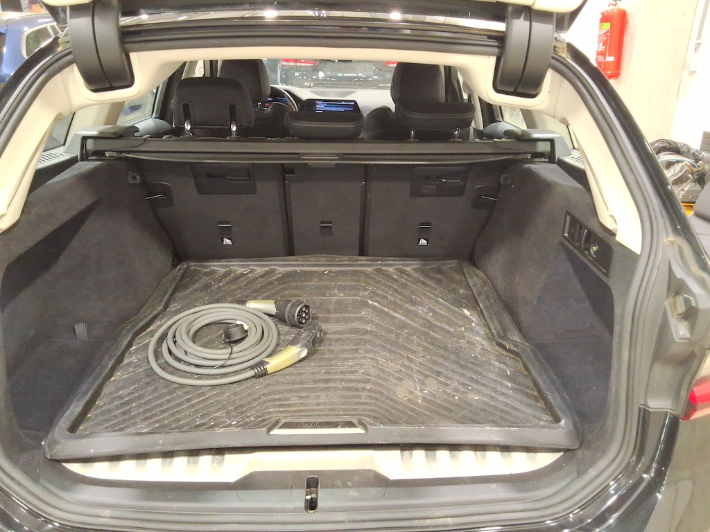 BMW 3 SERIES TOURING 2.0 320E TOURING photo