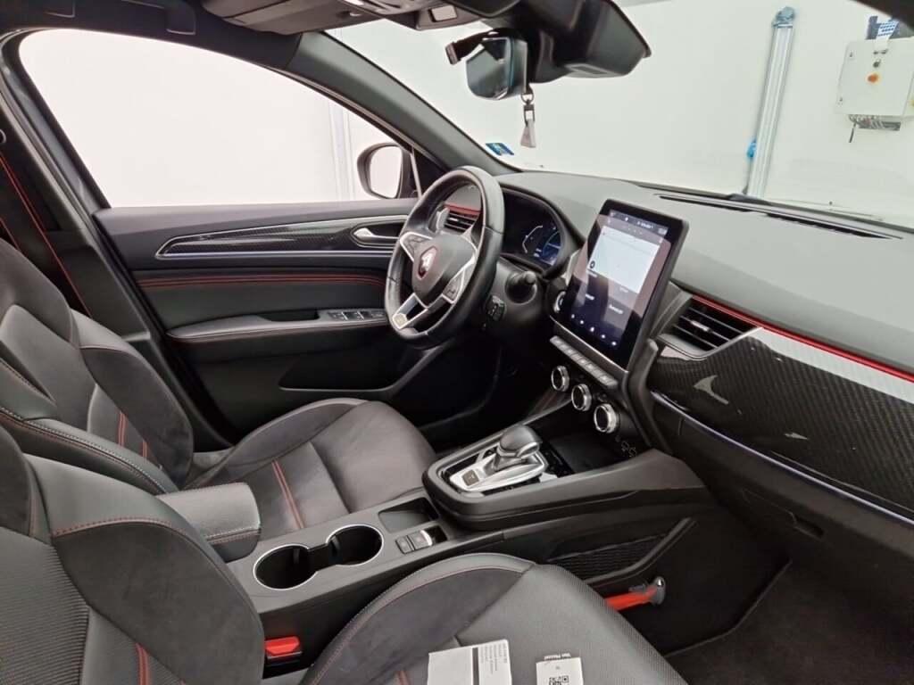 RENAULT Arkana 1.6 E-T H 145 RSLine photo