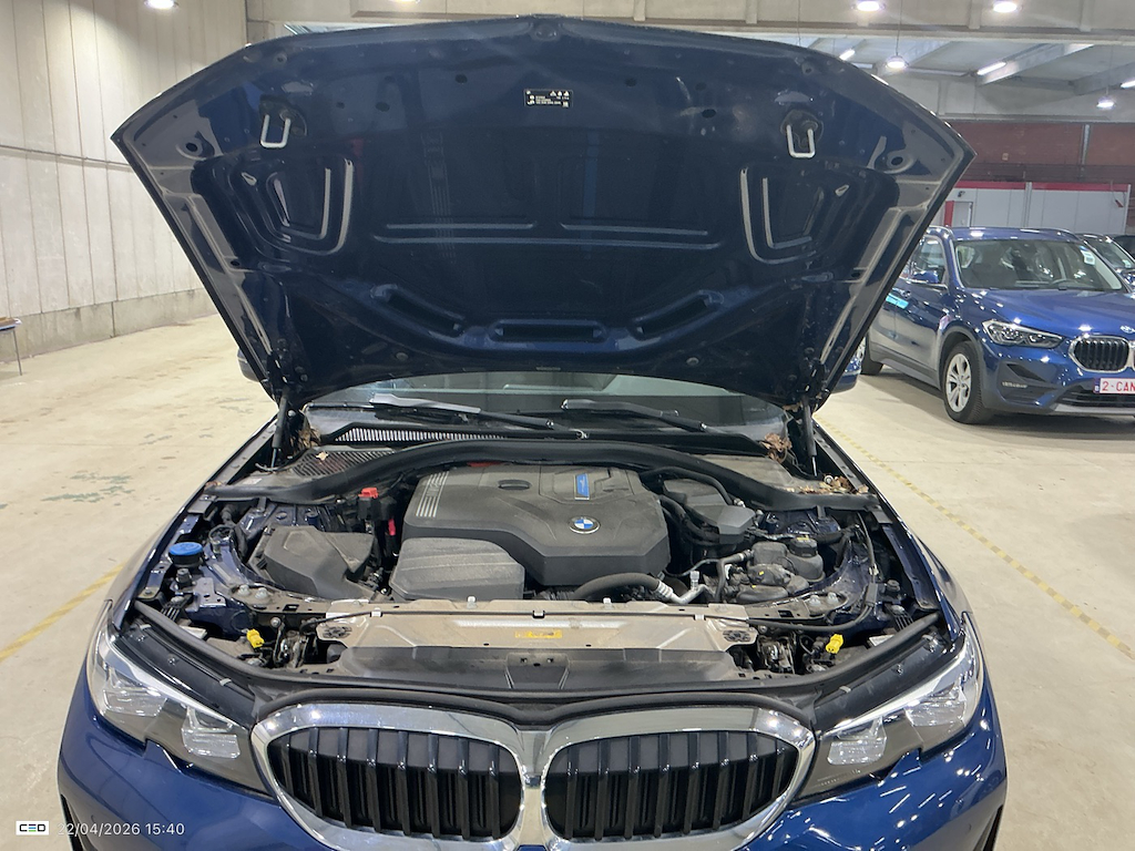 BMW 3 SERIES TOURING 2.0 330E (215KW) TOURING photo