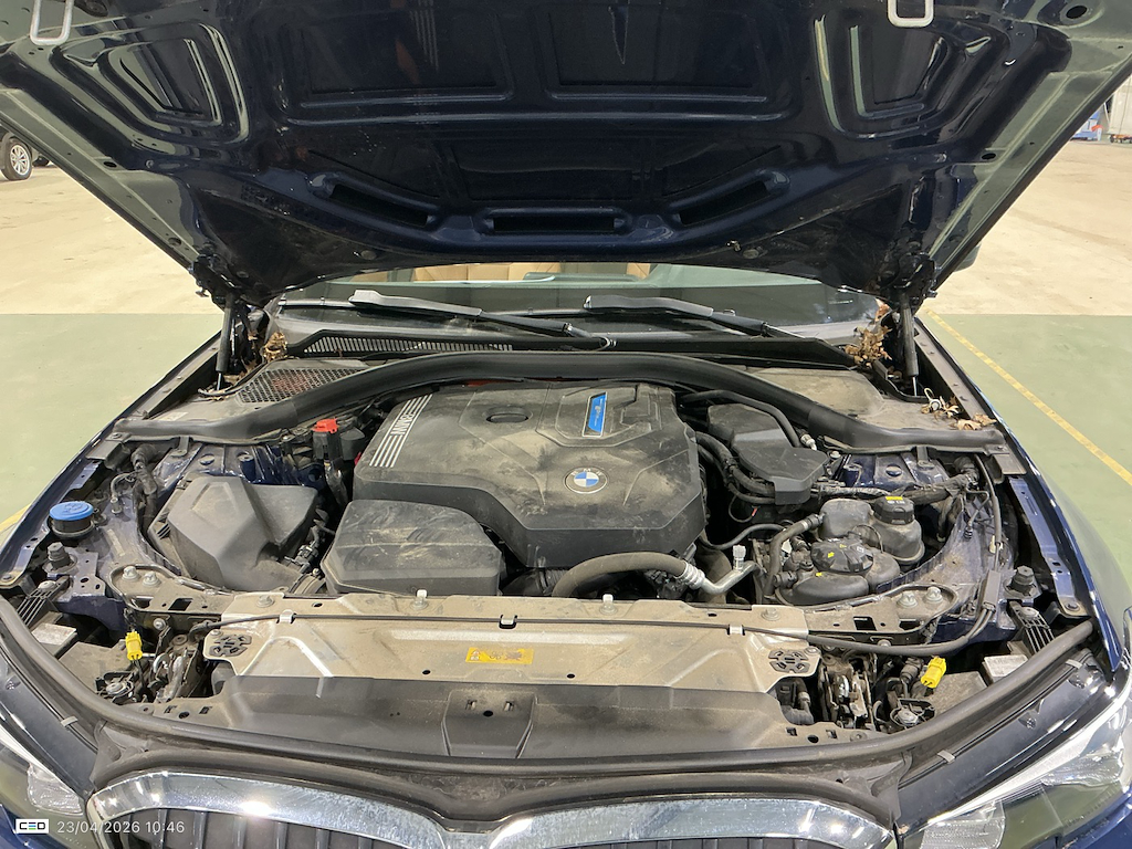 BMW 3 SERIES TOURING 2.0 330E (215KW) TOURING photo