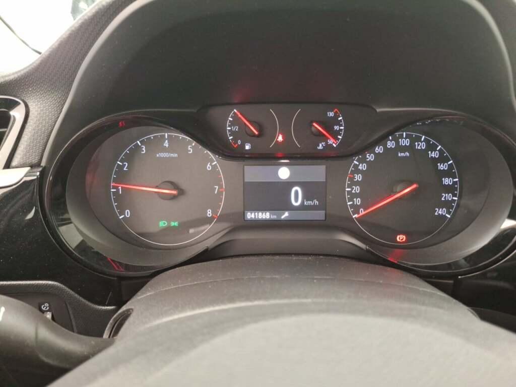 OPEL Corsa 1.2 Edition photo