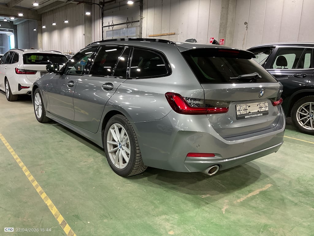 BMW 3 SERIES TOURING 2.0 330E (215KW) TOURING photo