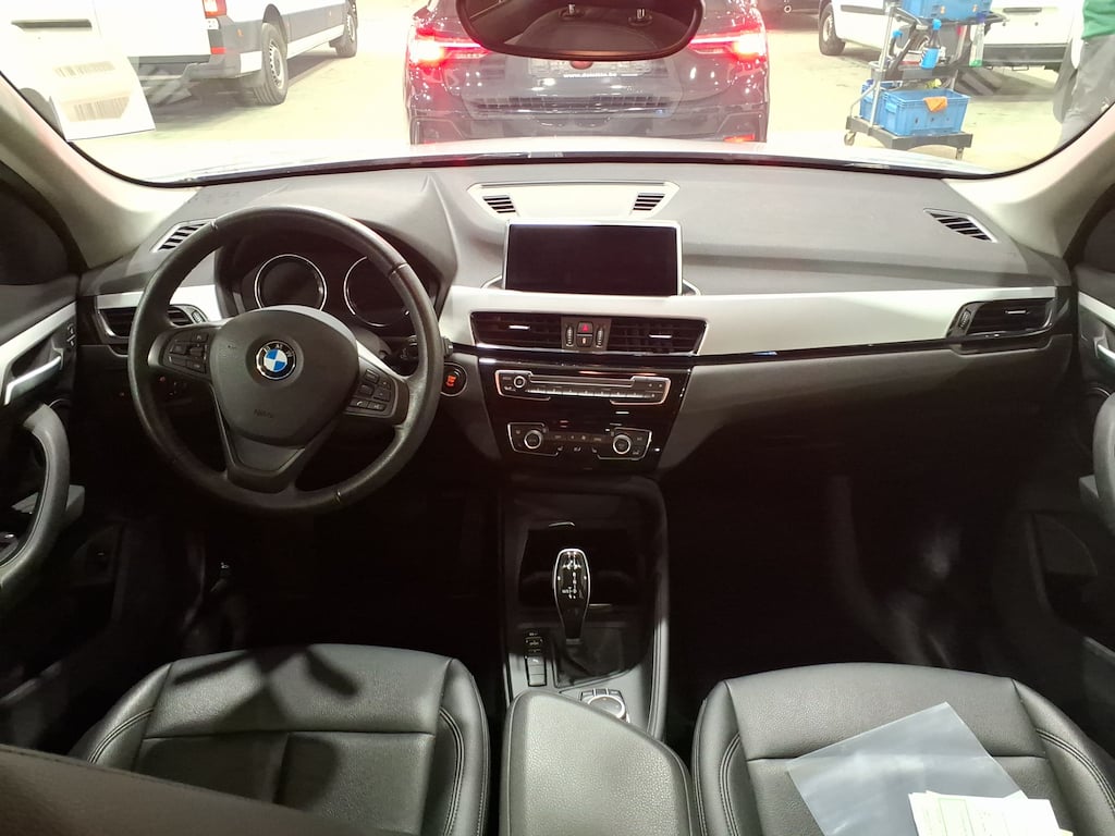 BMW X1 1.5 SDRIVE18IA (100KW) photo