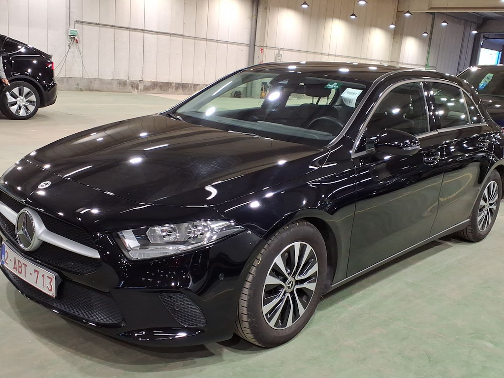 MERCEDES-BENZ CLASS A (W177) A 180 Business Solution