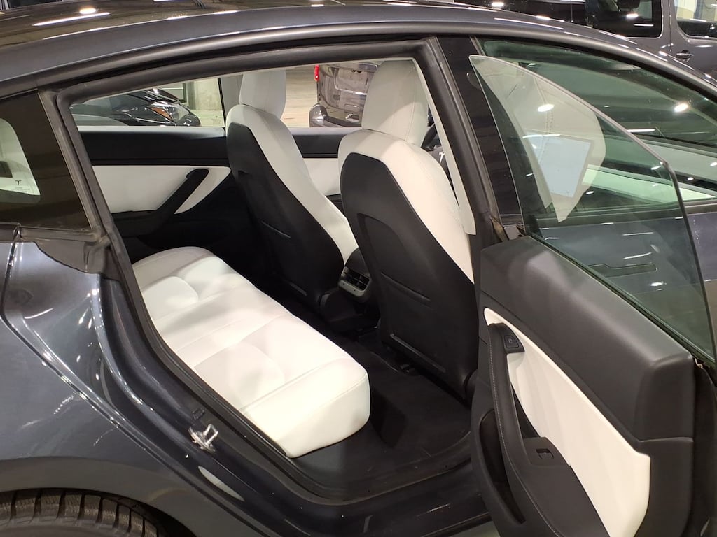 TESLA MODEL 3 75 KWH LONG RANGE DUAL MOTOR 4WD AUTO photo