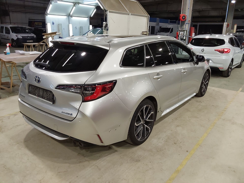 TOYOTA Corolla 2.0 HEV PREMIUM E-CVT photo