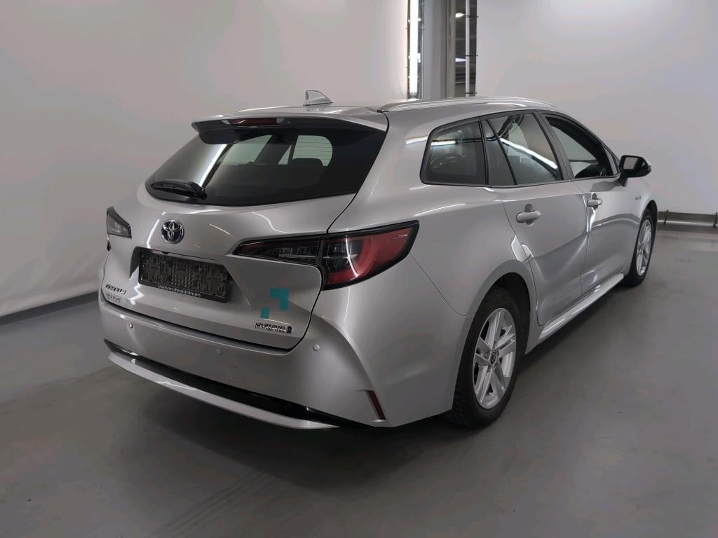 TOYOTA COROLLA TOURING SPORTS 1.8 HYBRID DYNAMIC E-CVT photo