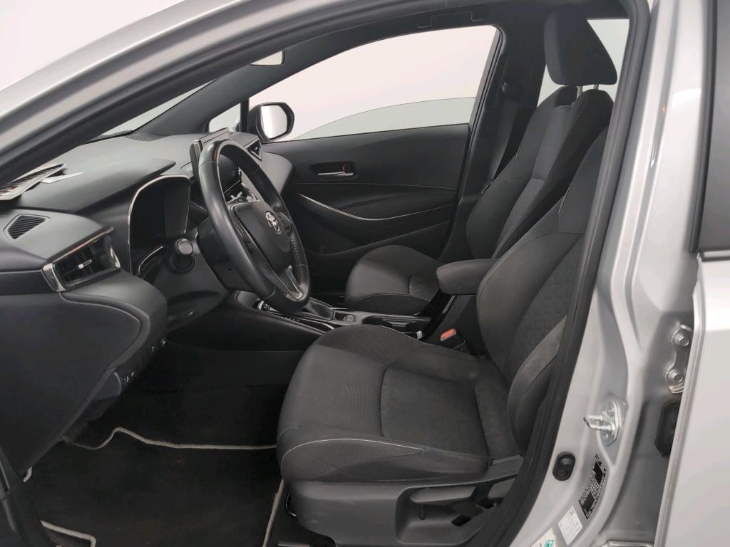 TOYOTA COROLLA TOURING SPORTS 1.8 HYBRID DYNAMIC E-CVT photo