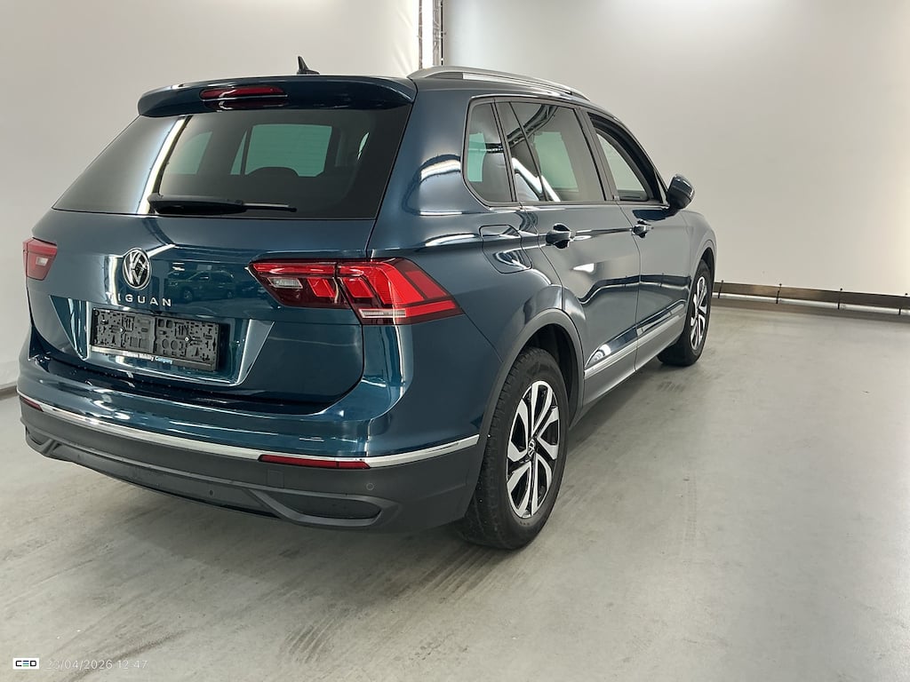 VOLKSWAGEN TIGUAN 1.5 TSI 96KW ACTIVE photo