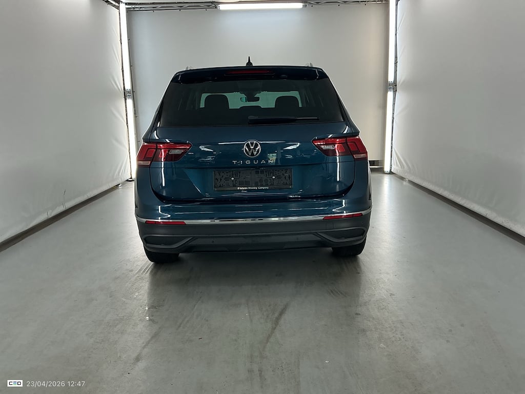 VOLKSWAGEN TIGUAN 1.5 TSI 96KW ACTIVE photo