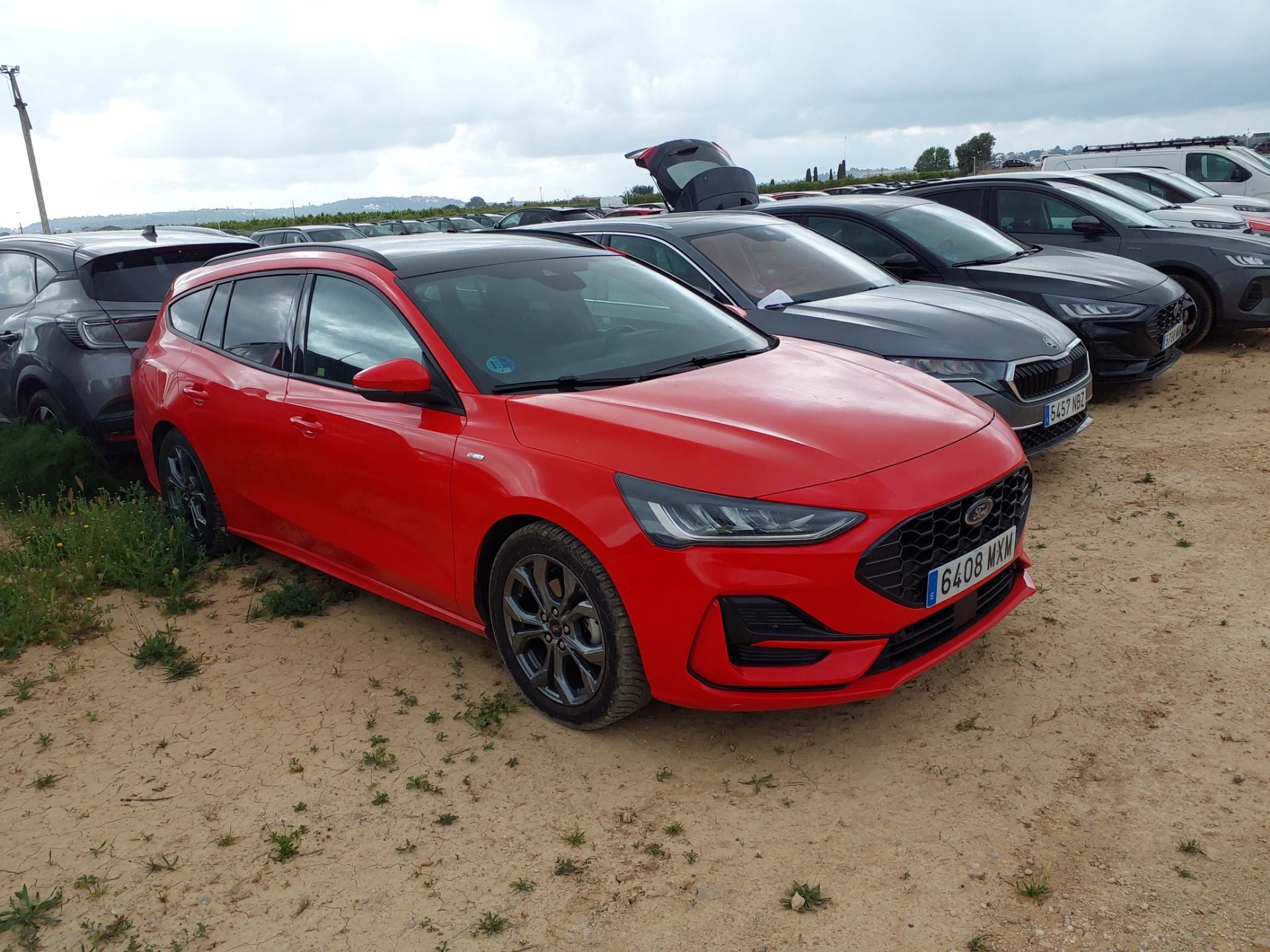 FORD Focus Sportbreak 1.0 Ecoboost 114KW 155CV S6.2 ST-LINE X(Pano-Roof + Winterpack)