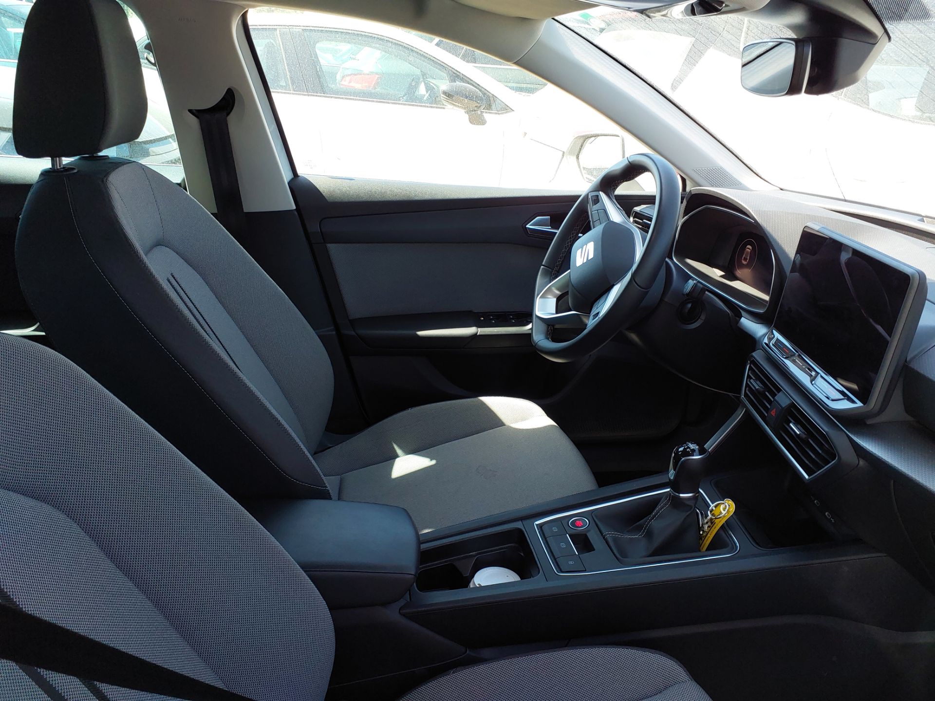 SEAT Leon 5P 2.0 TDI S&S 115cv XL Manual Style photo