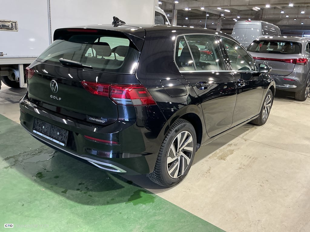 VOLKSWAGEN GOLF VIII 1.4 EHYBRID STYLE BUSINESS DSG photo