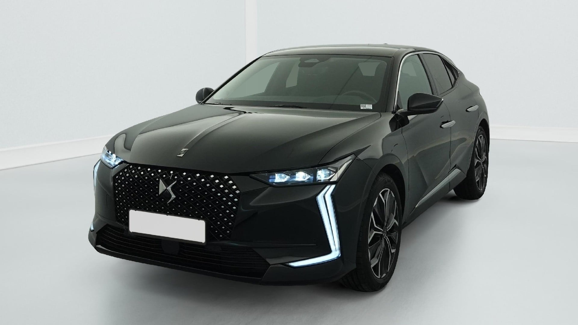 DS DS4 Etoile Hybride 145 e-DCT6 photo