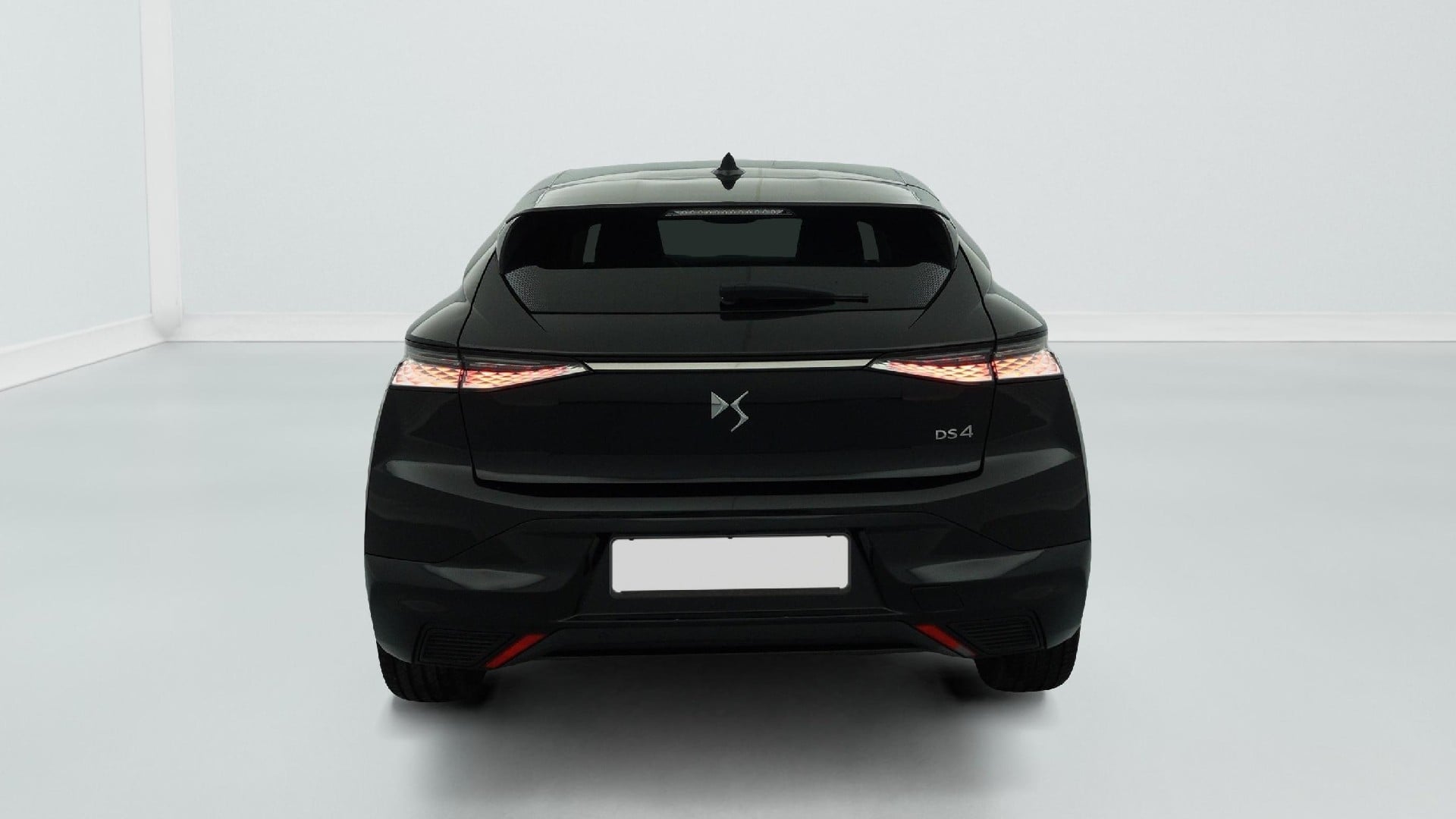 DS DS4 Etoile Hybride 145 e-DCT6 photo