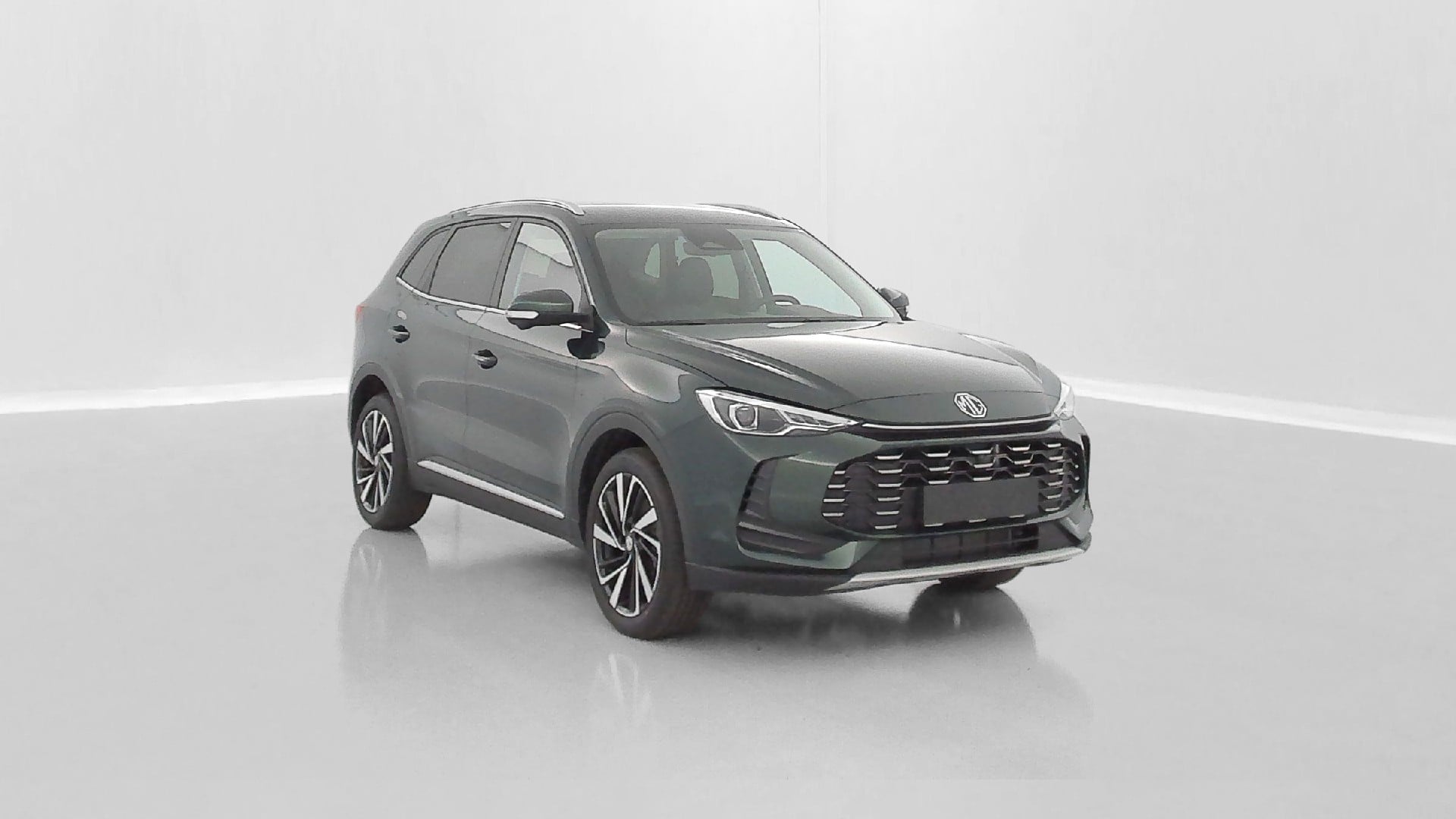 MG ZS Luxury 1.5L Hybrid+ (197 ch)
