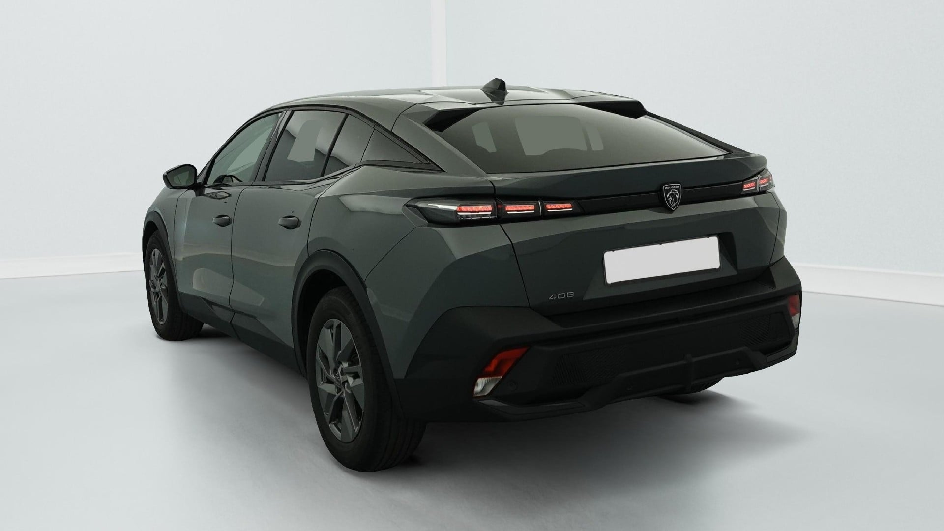 Peugeot 408 Hybrid 145 e-DCS6 Allure photo