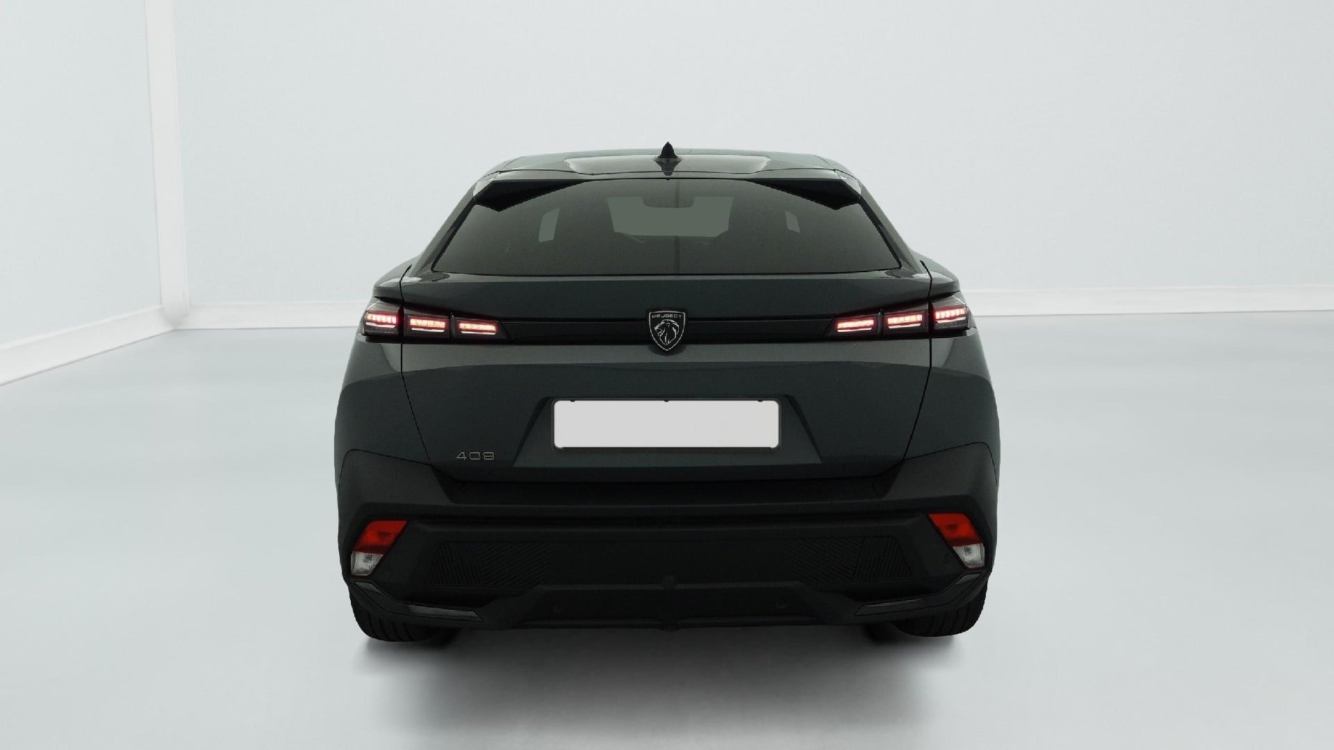 Peugeot 408 Hybrid 145 e-DCS6 Allure photo