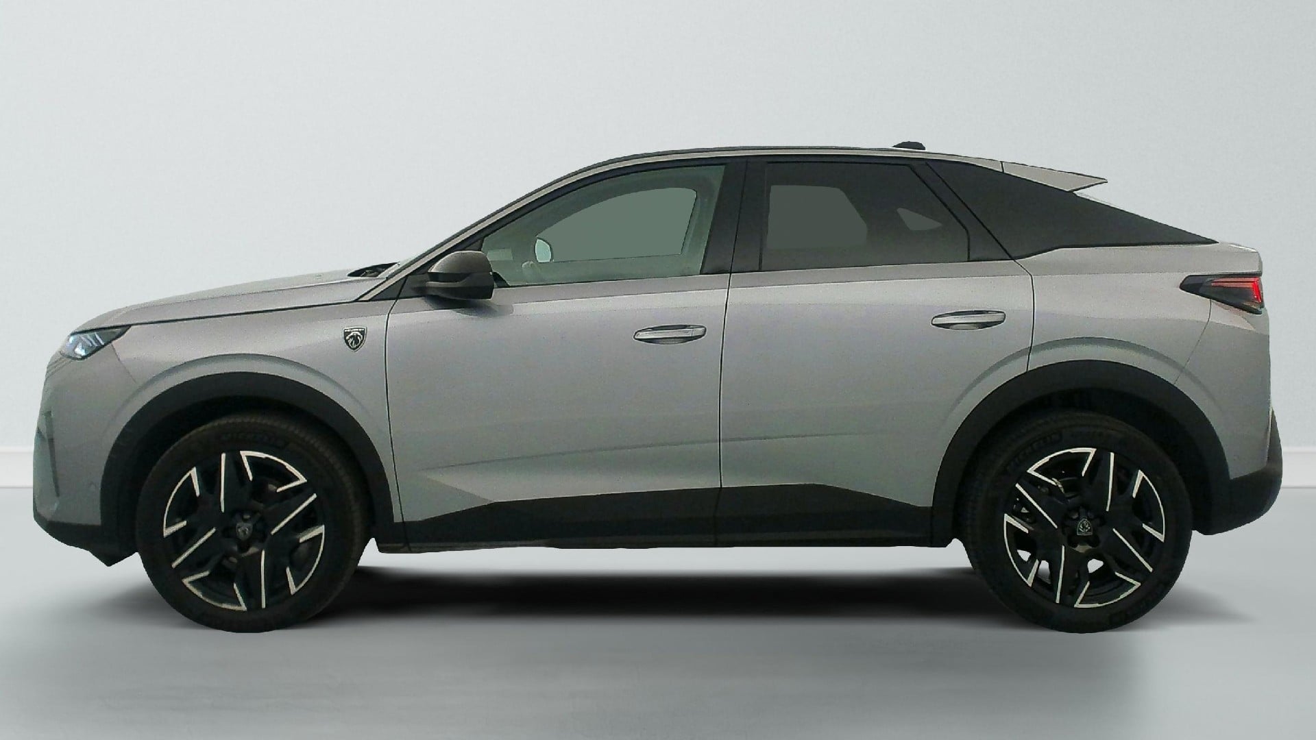 Peugeot 3008 Hybrid 145 e-DCS6 GT photo