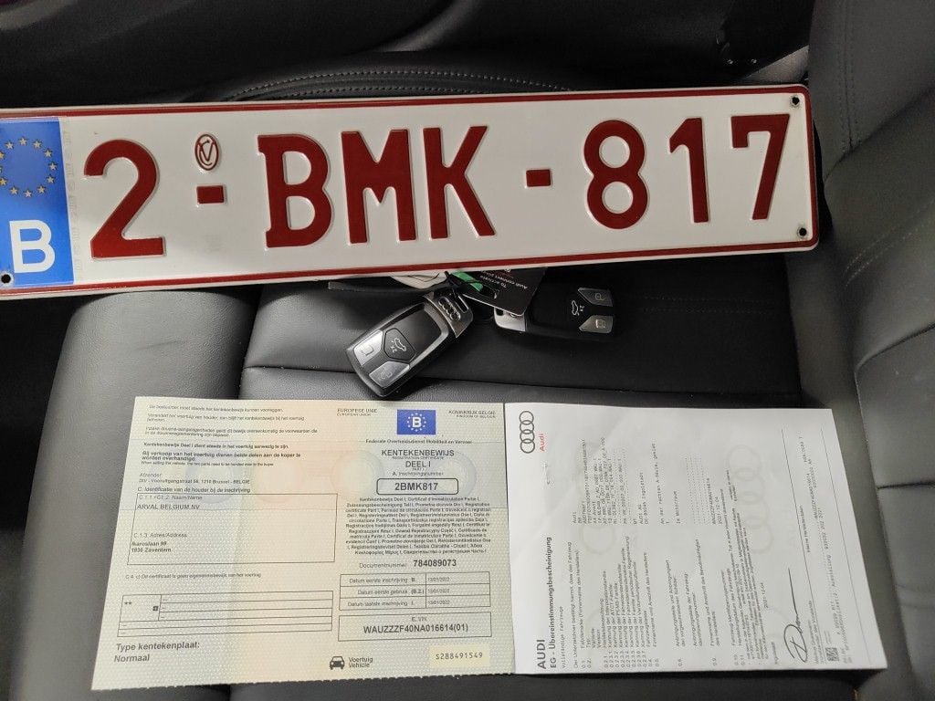 Audi A4 Avant 2.0 30 TDi 100kW S tronic Business Ed 5d photo