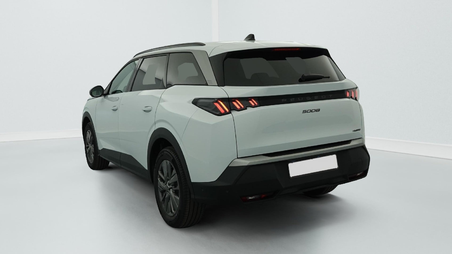 Peugeot 5008 HYBRID 145 CH E-DCS6 ALLURE photo