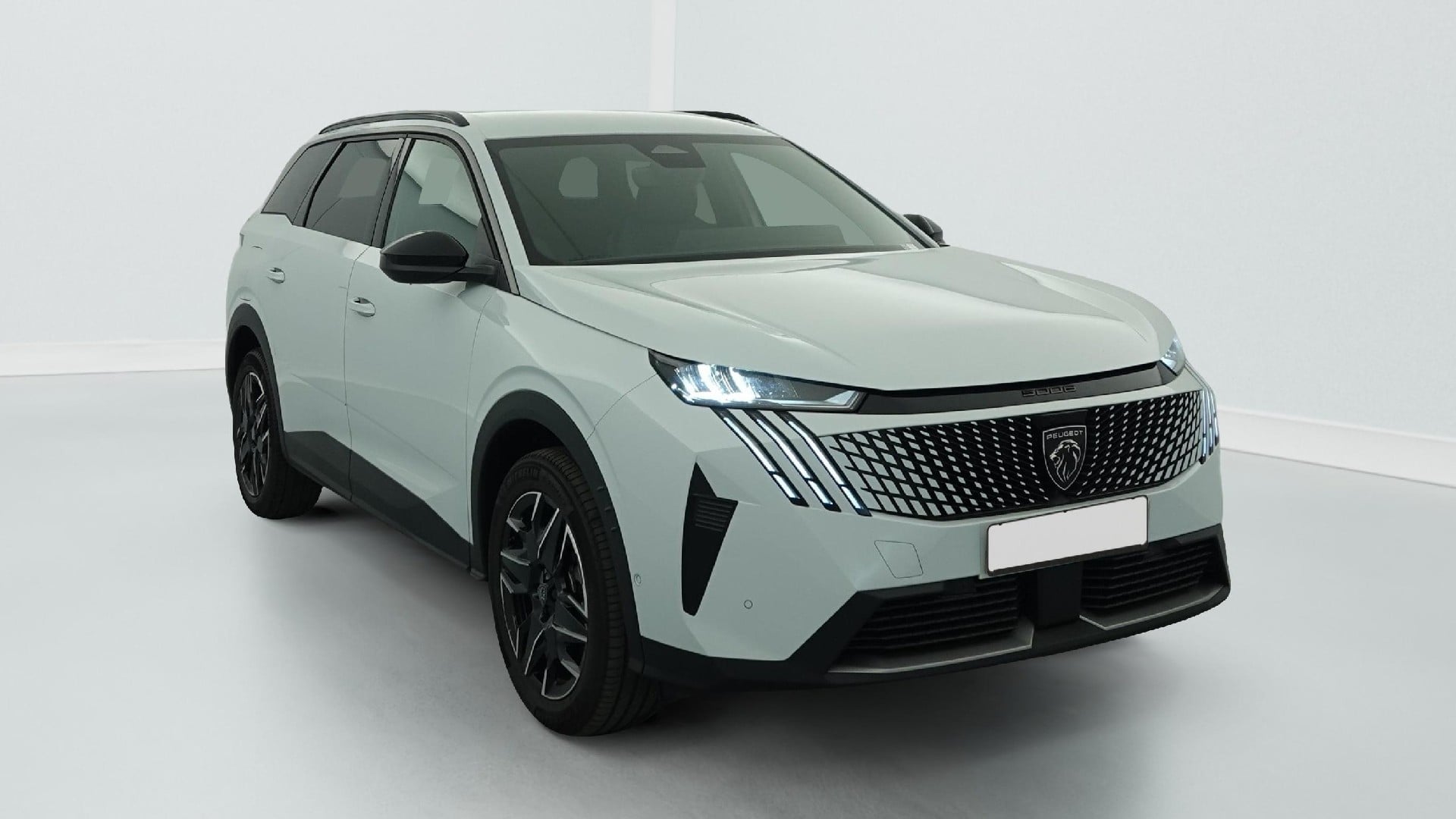 Peugeot 5008 HYBRID 145 CH E-DCS6 ALLURE