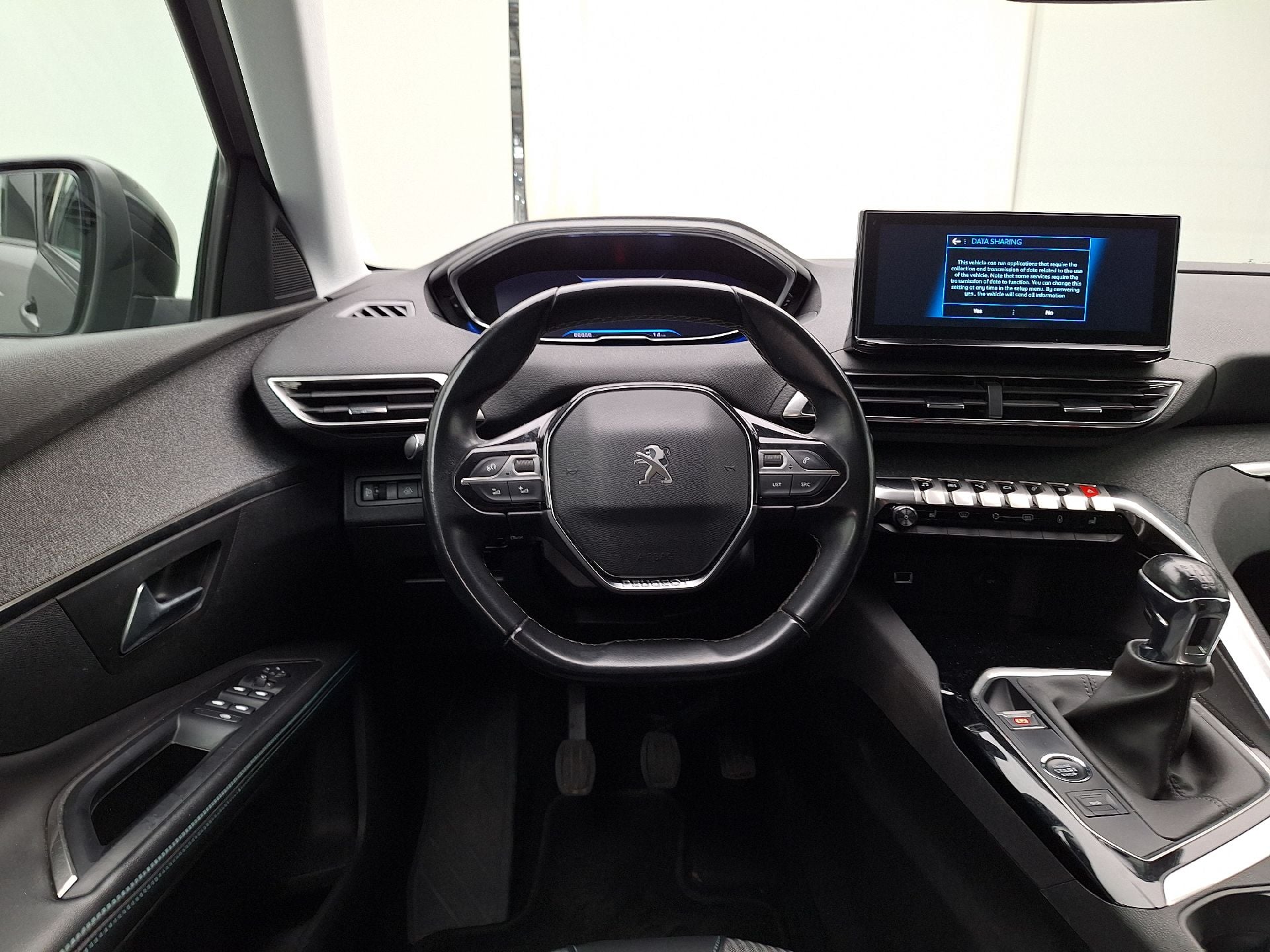 Peugeot, 5008 FL'20, Peugeot 5008 1.5 BlueHDi 96kW S&S Allure Pack 5d photo