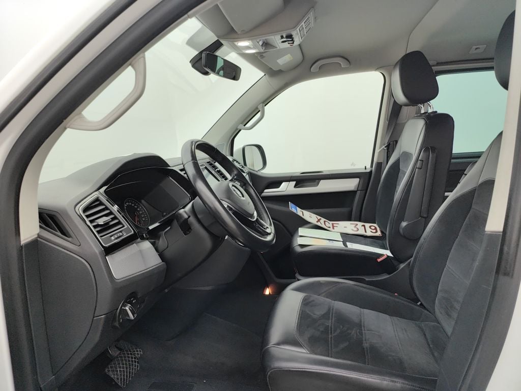 Volkswagen Multivan 2.0TDi SCR 110/150 BMT Highline DSG 5d photo
