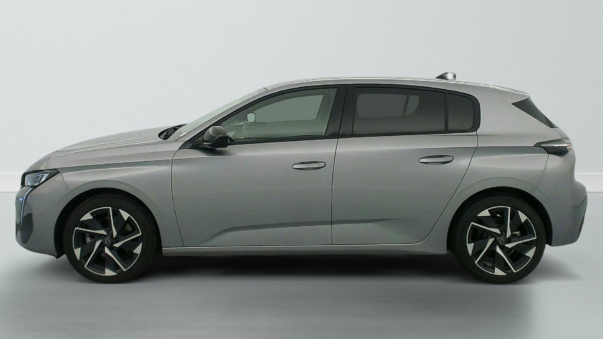Peugeot 308 Hybrid 145 e-DCS6 Allure photo