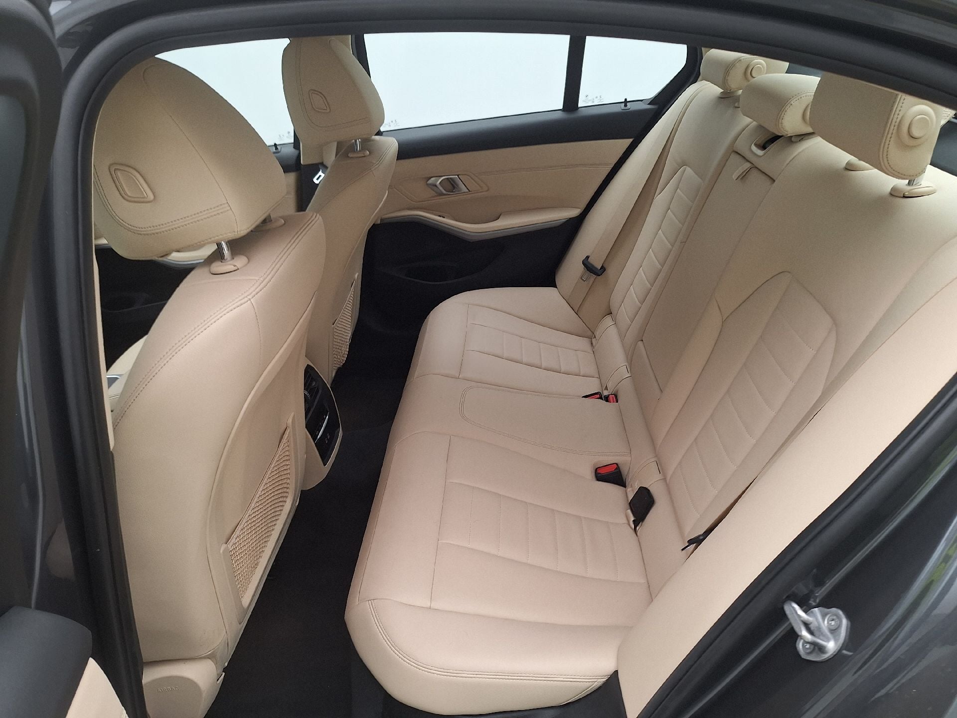 BMW, 3-serie '18, BMW 3 Reeks Berline 320dA (120 kW) 4d photo