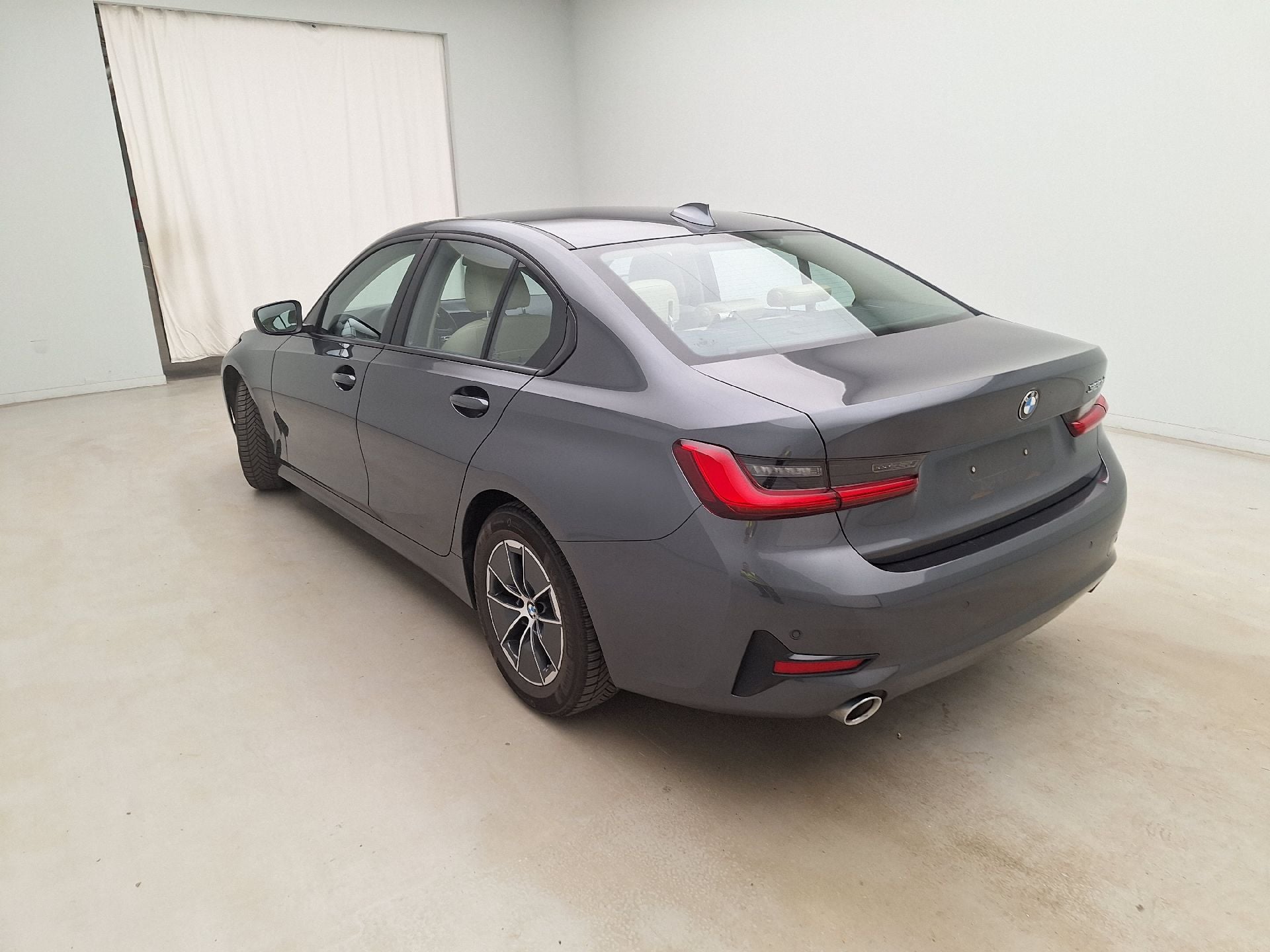 BMW, 3-serie '18, BMW 3 Reeks Berline 320dA (120 kW) 4d photo