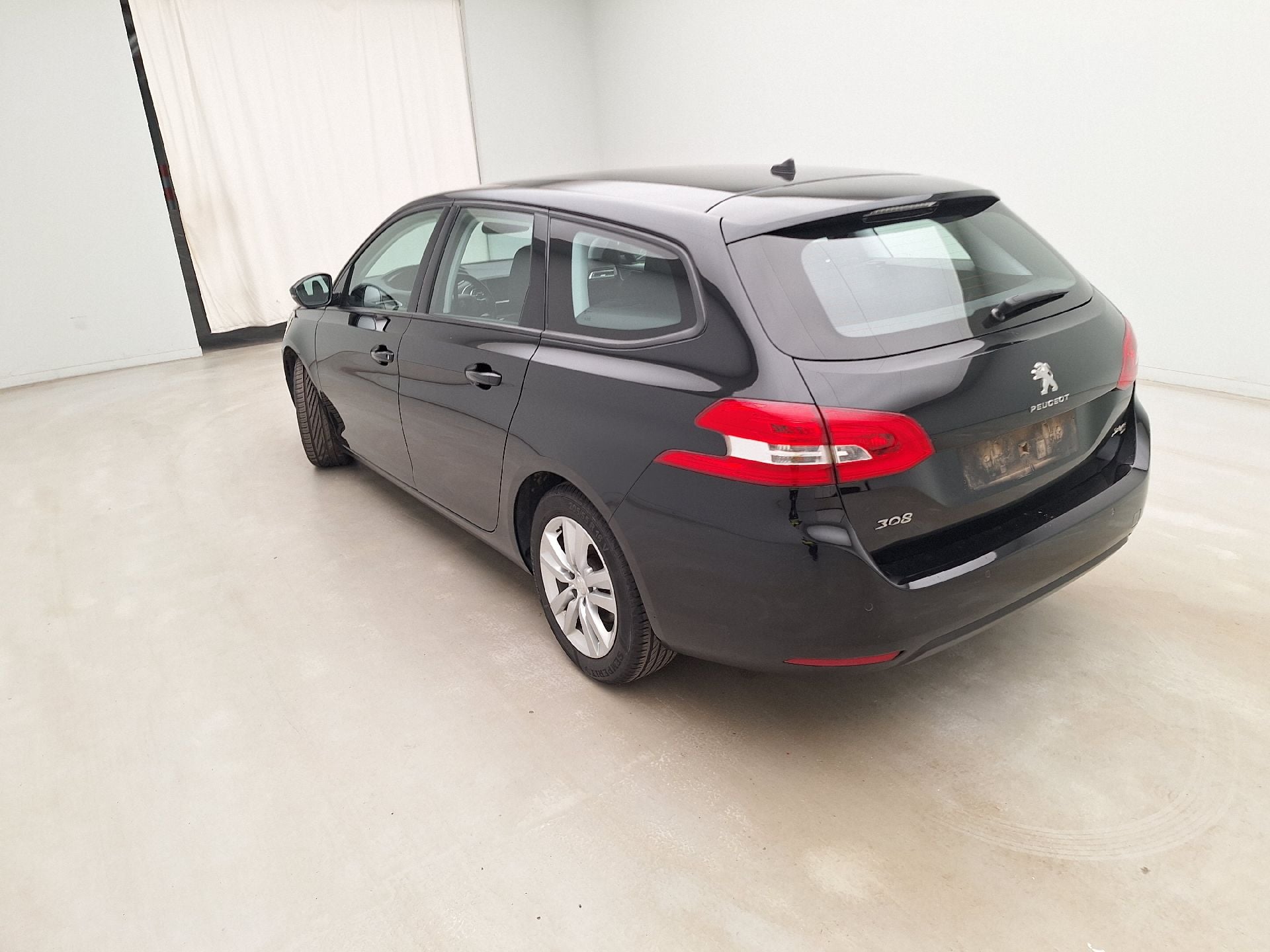 Peugeot, 308 SW FL'17, Peugeot 308 SW 1.5 BlueHDi 130 S&S Active Pack 5d photo