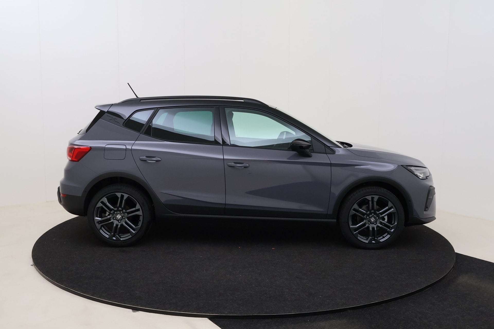 Seat Arona FR Edition 1,0 TSI 115 hp DSG7 photo