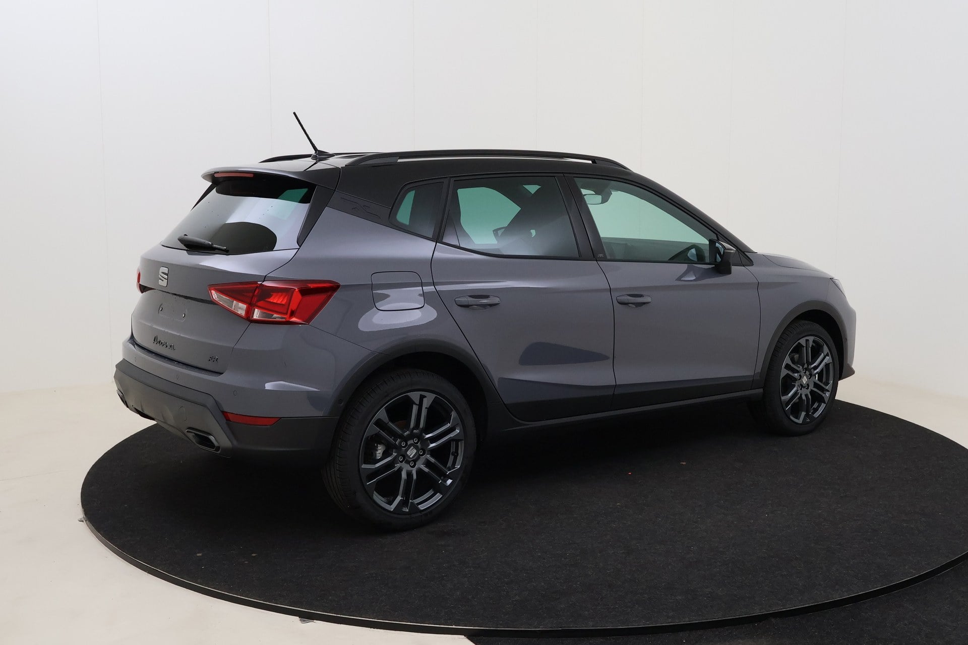 Seat Arona FR Edition 1,0 TSI 115 hp DSG7 photo