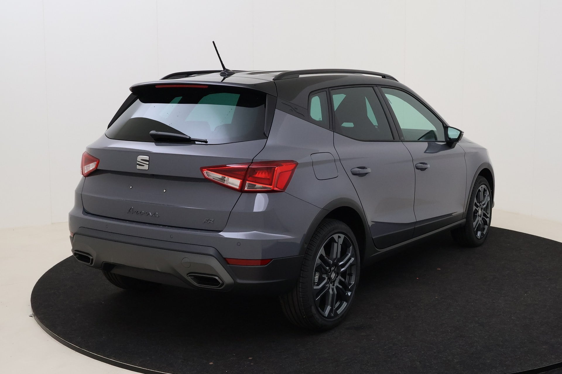 Seat Arona FR Edition 1,0 TSI 115 hp DSG7 photo