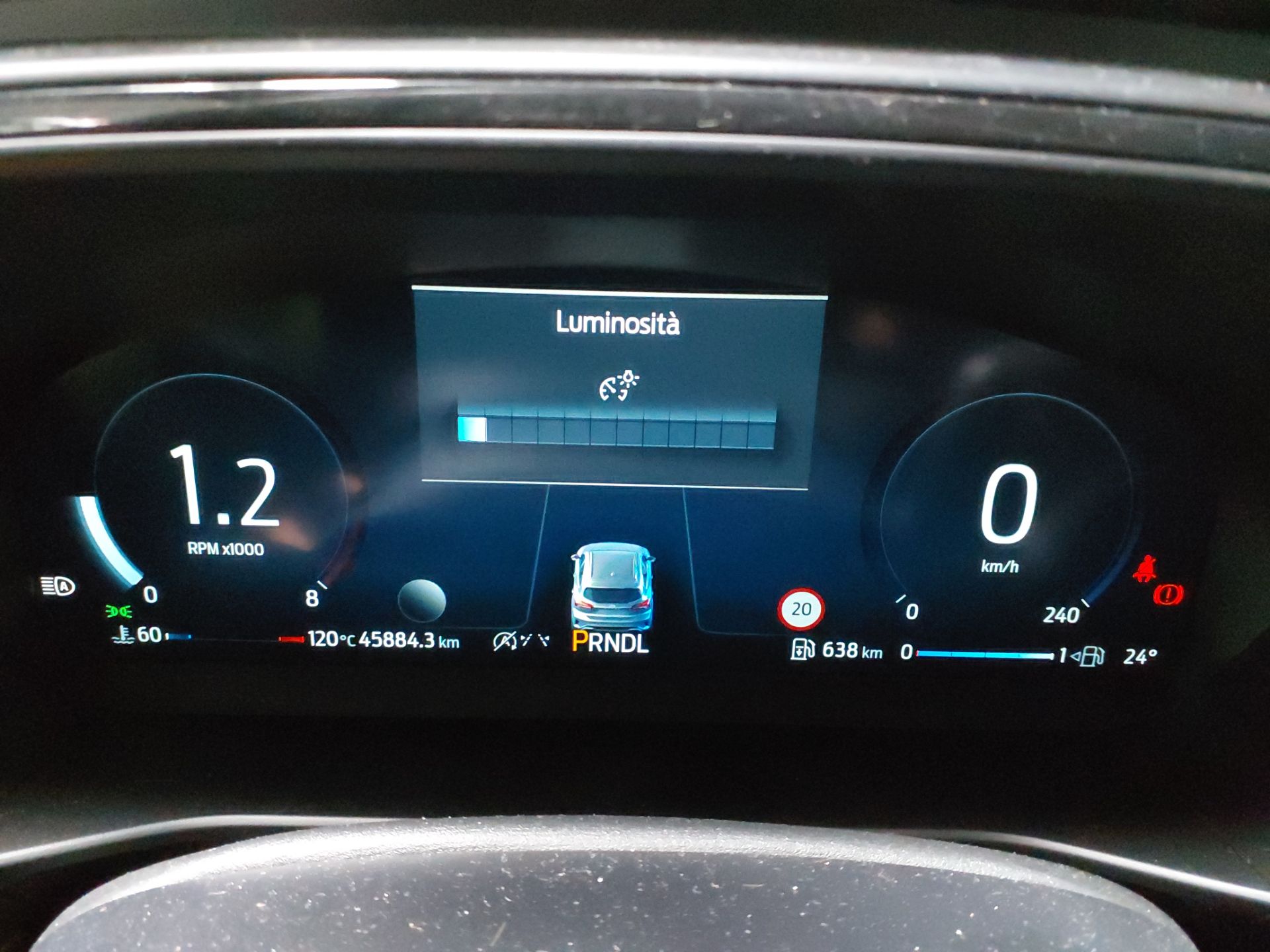 FORD Focus Berlina 1.0 Ecoboost 114KW 155CV S6.2 AutomÃ¡tico ST-LINE X(Winterpack) photo