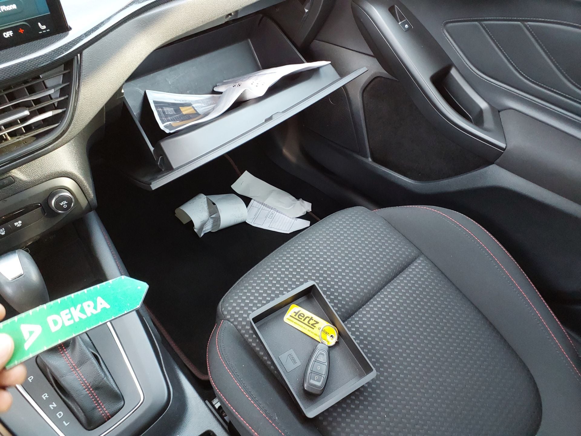 FORD Focus Berlina 1.0 Ecoboost 114KW 155CV S6.2 AutomÃ¡tico ST-LINE X(Winterpack) photo